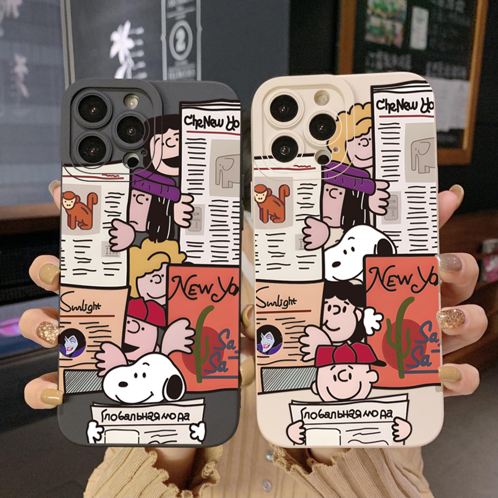 เคสโทรศัพท์มือถือ ขอบสี่เหลี่ยม ป้องกันเต็มเลนส์ ลายสนูปปี้ สําหรับ iPhone 14 Plus 13 Pro Max 12 iPhone 11 XR 8 7 SE 2022
