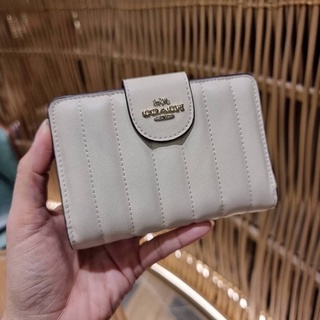 📮ส่งฟรี ‼️ COACH C3454 MEDIUM CORNER ZIP WALLET