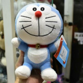 ตุ๊กตา Doraemon ท่านั่ง