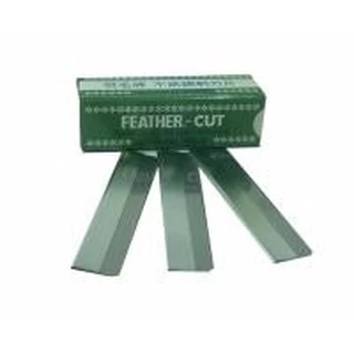(1ใบ) Feather Cut ใบมีดขนนก ใช้กันคิ้ว โกนหนวด โกนเครา ใบมีดกันคิ้ว