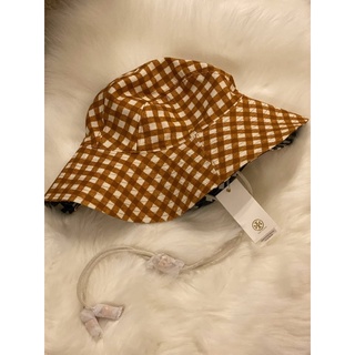 พร้อมส่ง 🔥Sale 3999🔥 หมวก Tory Burch Gingham Reversible Bucket Hat  ใส่ได้2ด้าน