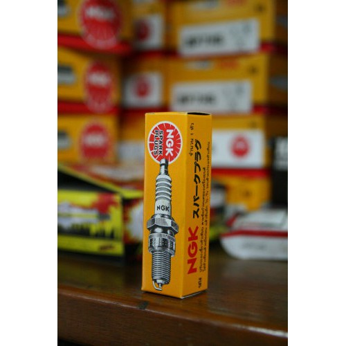 หัวเทียน รถมอเตอร์ไซค์ NGK PCX Wave Click Sonic N-Max Aerox Fino GrandFilano เกรด Standard แบบเดิมติ