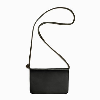 labrador KNOT crossbody bag S กระเป๋าสะพายไหล่หนังแท้ (LAA189)