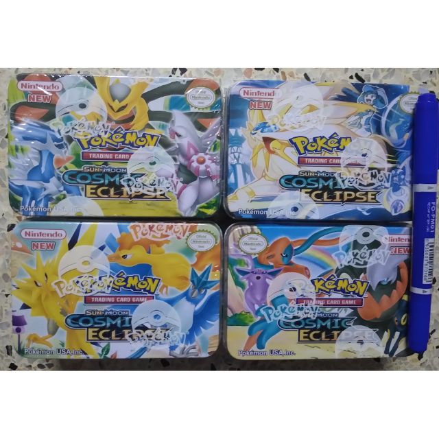 การ์ดโปเกม่อน sun&moon กล่องเหล็ก 1 กล่อง มี 40 ใบ มีการ์ดพิเศษ 2 ใบ(เรืองแสง)