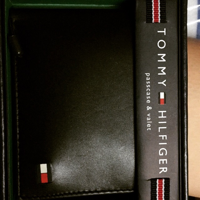 กระเป๋าตังค์tommy