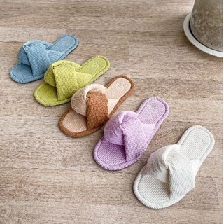 Your Favorite Shoes : รองเท้าแตะผ้าลูกฟูก Criossant Flipflop