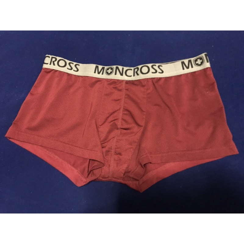 Moncross Underwear Boxer กางเกงบ็อกเซอร์ มือสอง ผ้าไลก้า มันๆลื่นๆ สวมใส่สบายนุ่มนวล Size XL เอว 34-36”