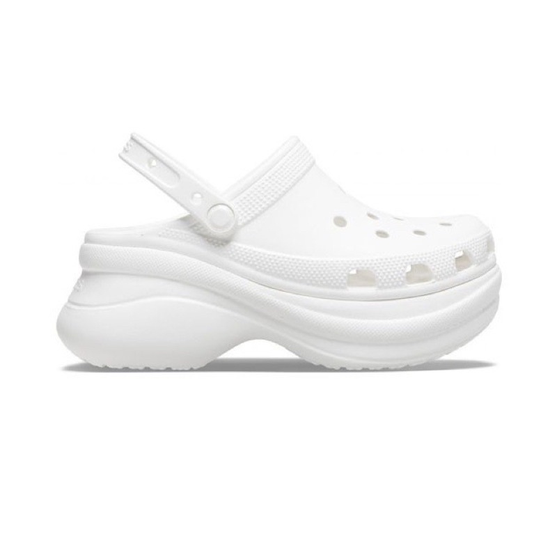 Crocs classic bae clog สีขาว size W9 แท้ 💯ของใหม่ ป้ายห้อย
