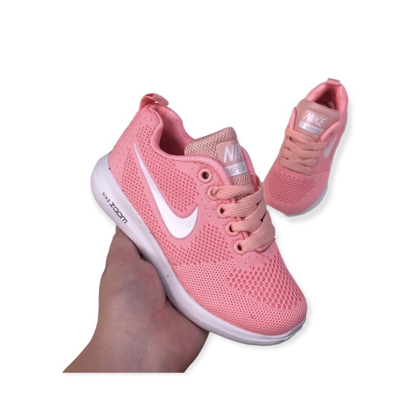 [A shopshope รองเท้าผ้าใบสำหรับเด็ก ใส่สบาย