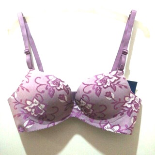 34B ฟองกลาง เสื้อในไร้ขอบ