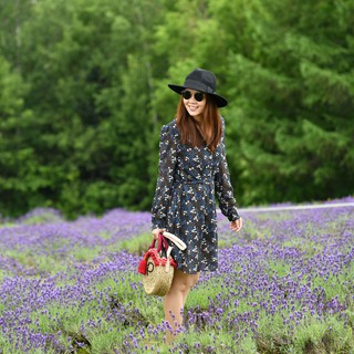 เดรส Elegant Black Floral Dress