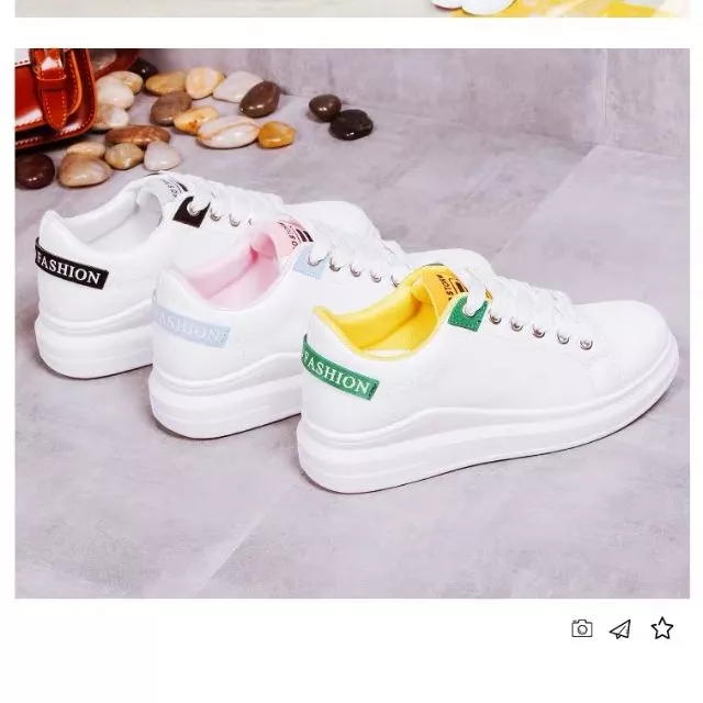 รองเท้าผ้าใบผู้หญิง ทรงแฟชั่น หนังนิ่ม เบา ใส่สบาย มี 3 สี H518