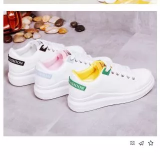 รองเท้าผ้าใบผู้หญิง ทรงแฟชั่น หนังนิ่ม เบา ใส่สบาย มี 3 สี H518