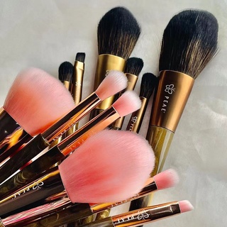 แปรงแต่งหน้า PEAE Brush Set เซทแปรงแต่งหน้า 6 แท่ง ขนแน่นนุ่มมากพิเศษ พุ่มใหญ่ ด้ามจับเรซิ่น เรียบหรูดูดี