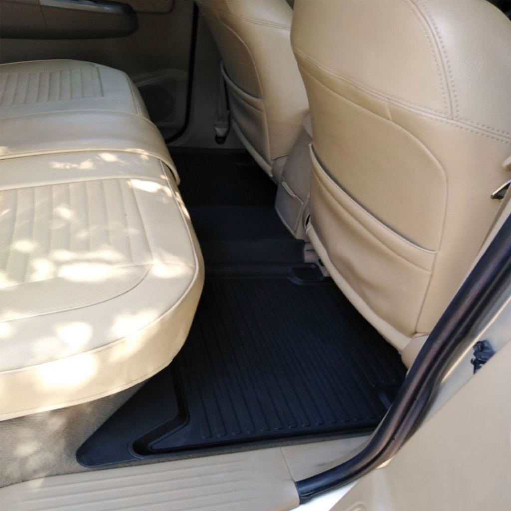 พรมรองพื้นรถยนต์ TOYOTA VIGO (รุ่น 4ประตู) ใช้ได้ทุกรุ่น รูปที่ 4