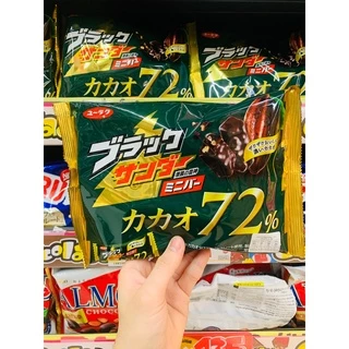 Jonetsu kakaku Black thunder mini chocolate bar / โจเนทสึ คาคาคุ เวเฟอร์ เคลือบ ช็อคโกแลต มินิบาร์