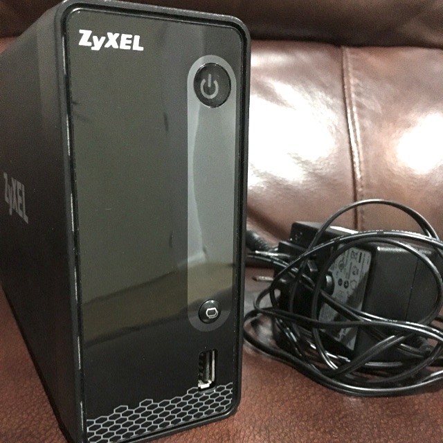 NAS Storage Zyxel (สารพัดประโยชน์ อ่านในรายละเอียด)