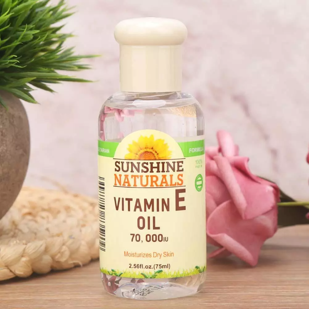Meyishop [คลังสินค้าพร้อม] Meyishop SuperSale Vitamin E Essence Oil Moisturizing Face Nourishing 75ml (ขวดสีเขียวสำหรับตอนเช้า)