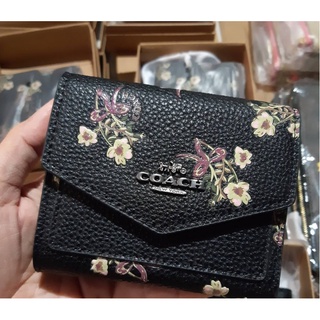 กระเป๋าเงินใบสั้นCOACH SMALL WALLET WITH FLOWER PRINT