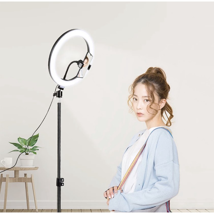 (พร้อมขาตั้ง) โคมไฟแต่งหน้า โคมไฟเซลฟี่ ไลฟ์สด ไฟแต่งหน้า ไฟวงแหวน Selfie Ring Light 10" 3 Modes ปรับได้