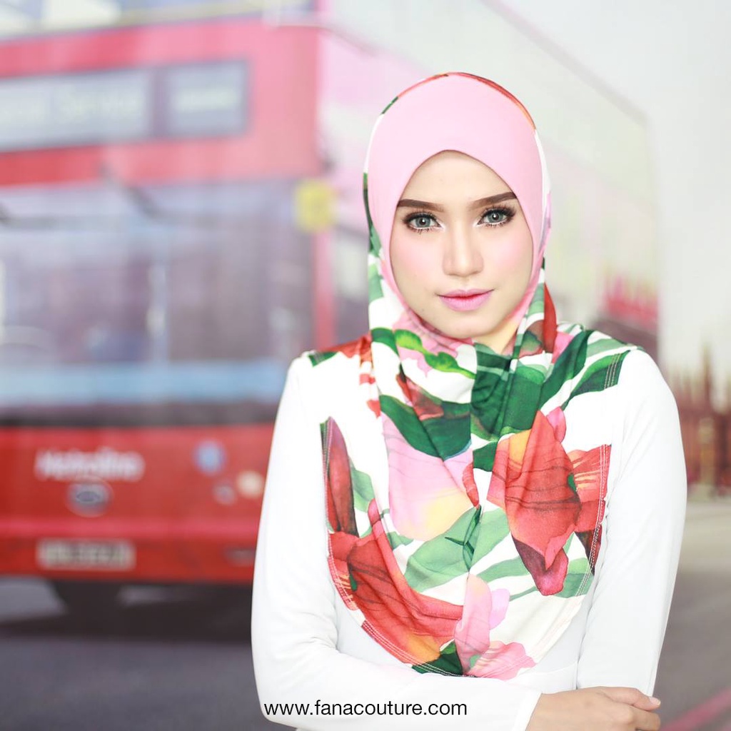 Damia Deluxe London Edition - 02 (Saiz M) [โดย FANA Couture]