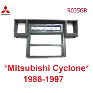 หน้ากากวิทยุ MITSUBISHI CYCLONE L200 MIGHTY MAX 1986 - 1997 หน้ากากคอนโซล มิตซูบิชิ ไซโคลน กรอบคอนโซล คอนโซล กรอบวิทยุ