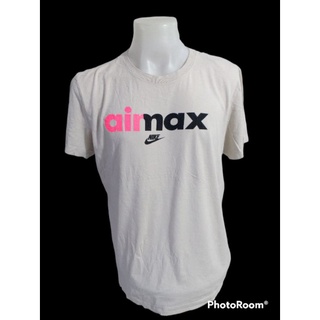 เสื้อยืดแบรนด์กีฬา THE NIKE TEE Size L มือ2