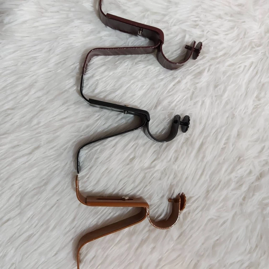 ขาจับราวผ้าม่าน เหล็กหนาอย่างดี 1ชิ้น17บาท