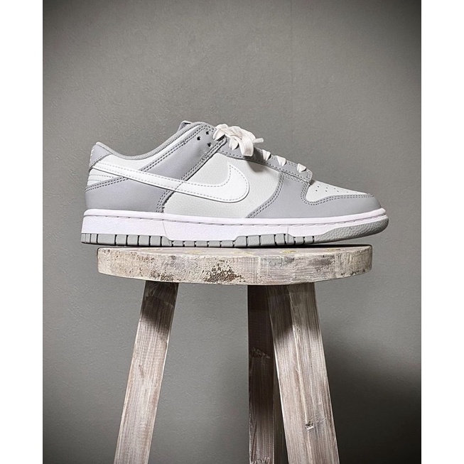 nike dunks low grey and white