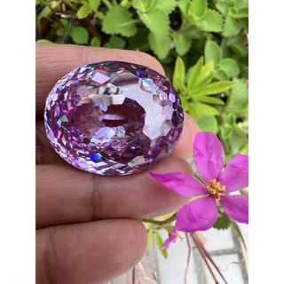 cubic zirconia Lavendor Diamonds 36 gram Fine Lignt Purple color 32x26 carats