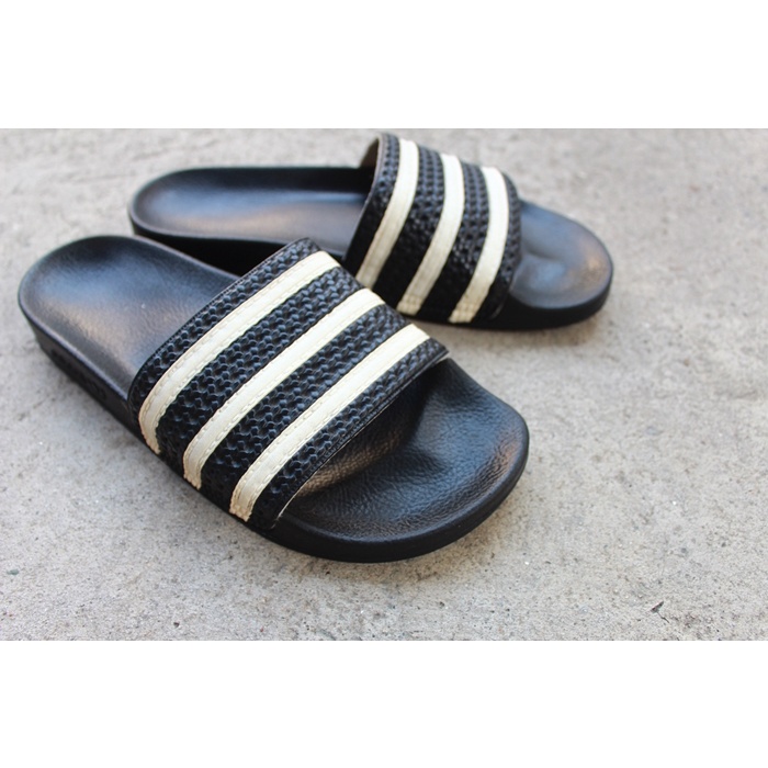 adidas Originals Adilette Slides Made in Italyมือ 2 ของแท้