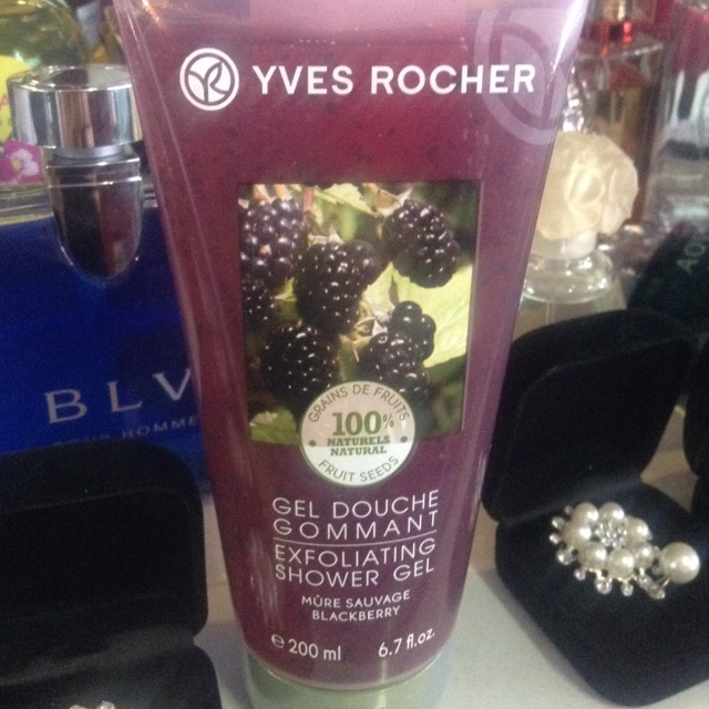 ครีมอาบน้ำ Yves Rocher