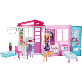 Barbie Doll and Dollhouse, Portable 1-Story Playset with Pool FXG55 ชุดบ้านตุ๊กตาบาร์บี้ 1 ชั้น แบบพกพา พร้อมสระว่ายน้ํา FXG55