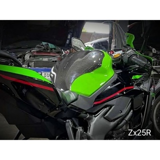 ครอบถังZX25R กันรอยถังลายคาร์บอน งานหุ้มฟิล์มลอยน้ำ