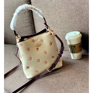 COACH SMALL TOWN BUCKET BAG WITH HEART FLORAL PRINT