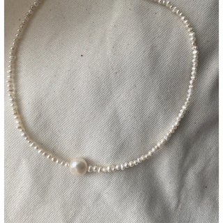 000041 - This and that Choker