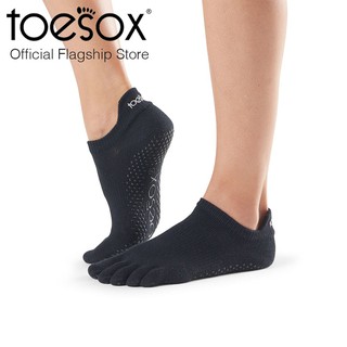 ToeSox โทซอคส์ ถุงเท้ากันลื่นแยกนิ้วแบบรัด รุ่น Low Rise ปิดนิ้วเท้า แบบสีพื้น