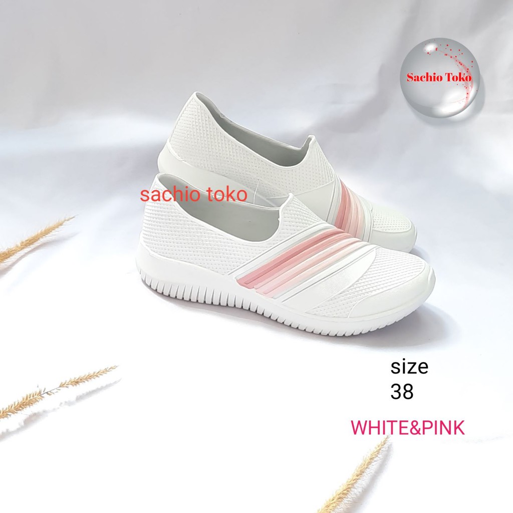 ผู้หญิงสีขาวแบบสวม ยี่ห้อ ATT swarp sachio shop