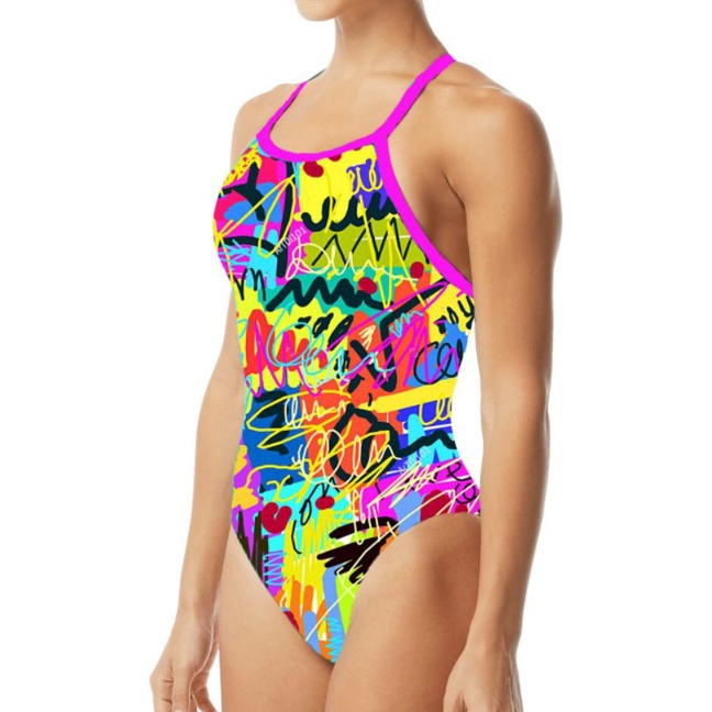 ชุดว่ายน้ํา TRIANGLE ATHLETE