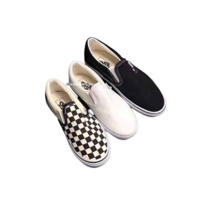 รองเท้าผ้าใบ พร้อมกล่อง รองเท้าผ้าใบ ทรง Vans slip on checkerbord 100%มีเก็บเงินปลายทาง รองเท้าผ้าใบผู้ชายผู้หญิง