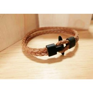 nn_braceletสายรัดข้อมือ RASTACLAT รหัส 115 สร้อยข้อมือหนังถักแบบกลมรวบสองเส้น ตัวล็อคเป็นสีดำ