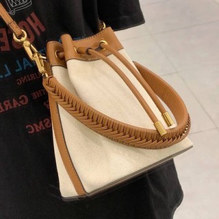 Korean Style crossbody bag กระเป๋าสะพายข้างทรงจีบ กระเป๋าสะพาย กระเป๋าถือ กระเป๋าแฟชั่น พรีเมียม ใช้ได้ทุกวัน งานเนียบ