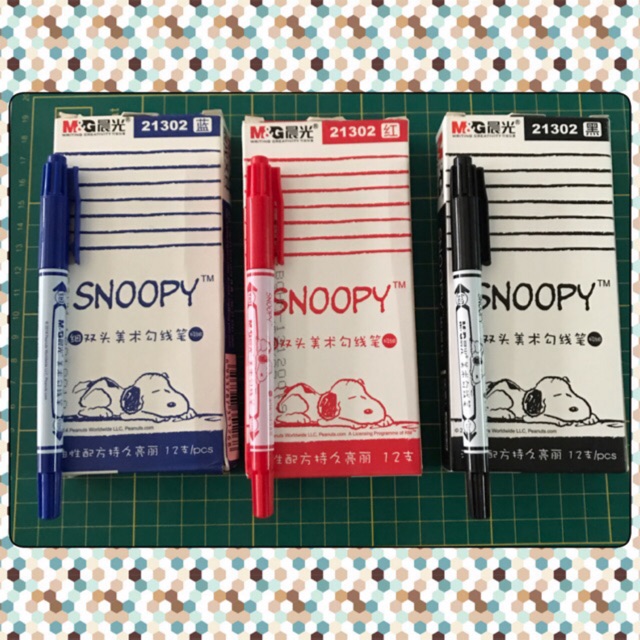 M&G ปากกาจ่าหน้าซอง ตัดเส้น ปากกาเขียนแผ่น CD ชนิด 2 หัว snoopy