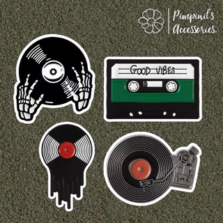 🇹🇭 พร้อมส่ง : เข็มกลัดเซ็ทแผ่นซีดี,แผ่นเครื่องเสียงและเทปคาสเซ็ท | CD, Record &amp; Tape Cassette Enamel Brooch Pin Set.