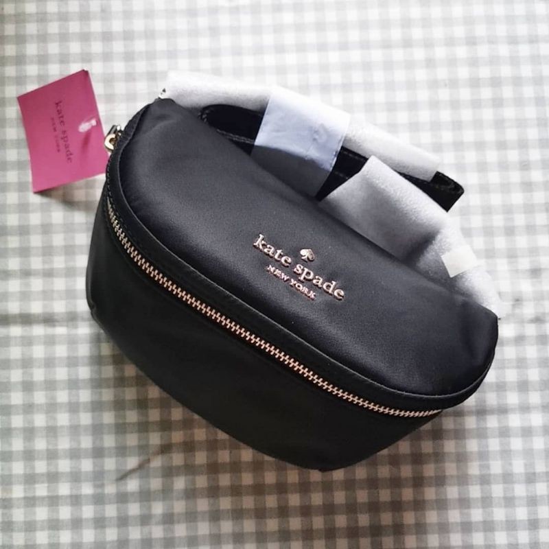 พร้อมส่ง แท้ มือหนึ่ง Kate Spade​ taylor medium belt bag #pxrua420 กระเป๋าคาดอก กระเป๋าคาดเอว ผ้าไนล่อน น้ำหนักเบา