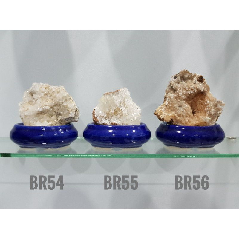LIVING CRYSTAL STONE DECORTATIONS & MOUNTAIN CRYSTAL STONES.