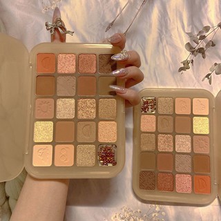 Chestnut Eye Shadow Palette พาเลทอายแชโดว์ 20 สี เนื้อใยไหม เนื้อแมท ประกายชิมเมอร์ สีสวยละมุน กันน้ำ ติดทน