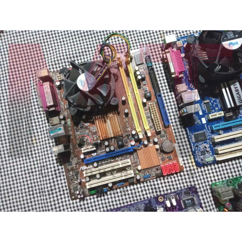 บอร์ดคอมพิวเตอร์ เมนบอร์ด ASUS P5KPL-AM/PS  1 ชุด