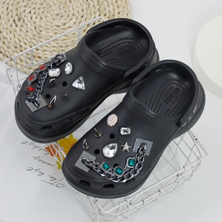 CROCS Jibbitz ชุดหมุดเพชร พลอยเทียม สไตล์พังก์ สําหรับตกแต่งรองเท้าผู้หญิง