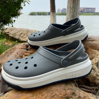 Crocs แท้รองเท้าแตะชายหาดใหม่หลุมรองเท้า